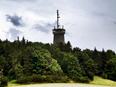 Rother Kuppe mit Aussichtsturm und Restaurant